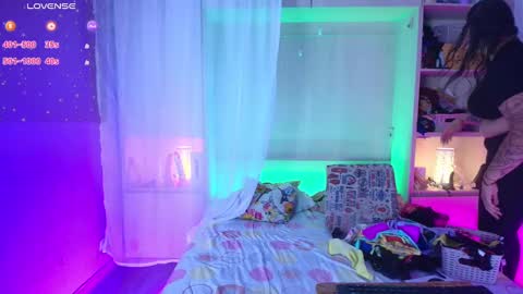         online show from February 21, 11:44 am