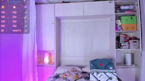         online show from January 16, 11:50 am