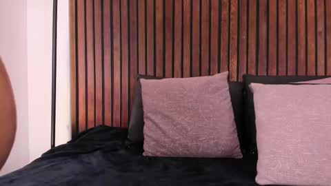 liily_murphy online show from November 8, 4:50 am