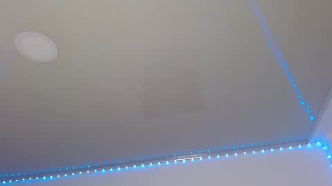 Lisaa online show from February 12, 3:07 am