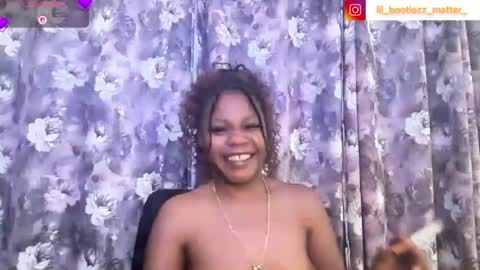 MOMMA LUV online show from July 30, 5:47 pm