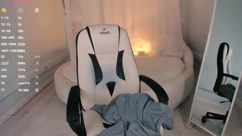  YOUR LIL STEPHANIE  online show from October 24, 1:29 pm