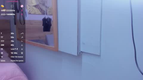 Snapshot of lila_foox chatting on October 19, 6:43 pm LILA online show from October 19, 6:43 pm
