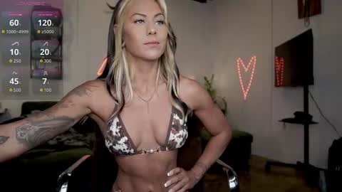 Lilah Fit online show from July 14, 10:03 pm