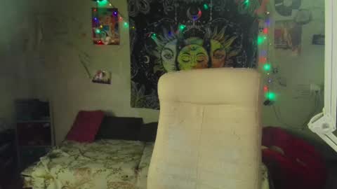 Lil online show from May 29, 2:37 pm