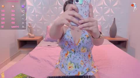 Snapshot of lili_mccormick chatting on September 9, 2:44 am SALOME online show from September 9, 2:44 am