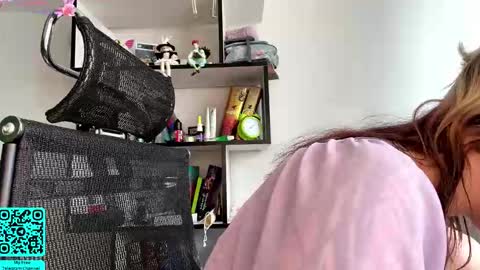 Lilian online show from March 12, 7:22 am