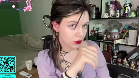 Lilian online show from June 20, 7:12 am