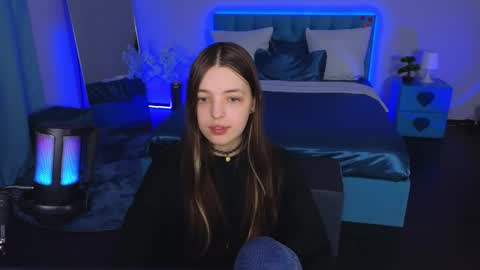 Lili Bakery online show from March 3, 8:18 pm