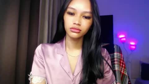 Chloe online show from April 21, 1:31 am