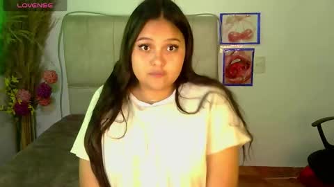 lilith  ross online show from February 18, 2:49 pm