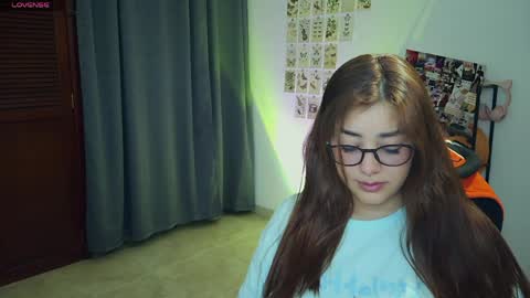 Lilith online show from April 4, 2:10 am