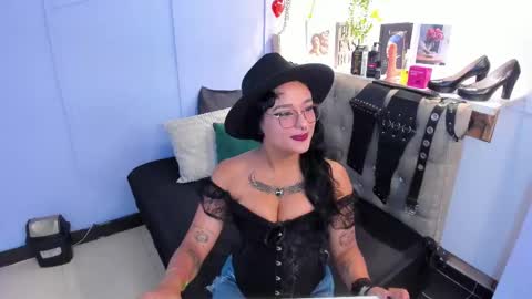 Lilith online show from March 10, 6:34 pm