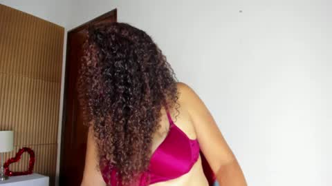 lilithphillis1 online show from April 2, 5:54 pm