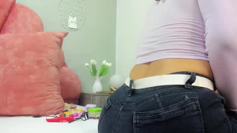 Snapshot of lilithsmith__ chatting on February 15, 11:28 am L I L I T H online show from February 15, 11:28 am
