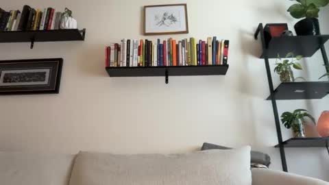 Jay  please help me reach 50 thumbs up online show from April 13, 5:03 pm