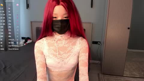       Chaerin online show from March 8, 11:25 am