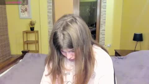 Lilly online show from November 2, 7:39 pm