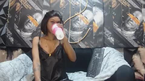 lilmissbaddiexxx online show from July 29, 10:43 pm