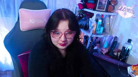 Snapshot of lilomoon69 chatting on January 31, 3:52 am Lilo online show from January 31, 3:52 am