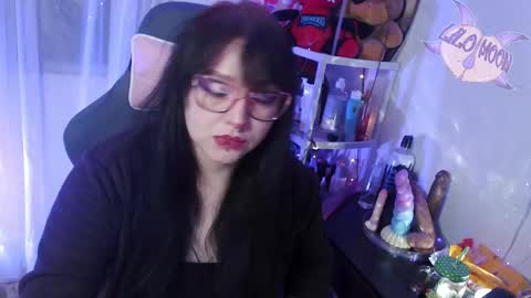 Snapshot of lilomoon69 chatting on February 24, 3:53 am Lilo online show from February 24, 3:53 am