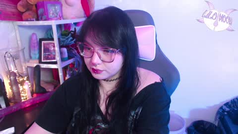 Snapshot of lilomoon69 chatting on January 12, 4:00 am Lilo online show from January 12, 4:00 am