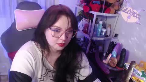 Snapshot of lilomoon69 chatting on March 10, 4:07 am Lilo online show from March 10, 4:07 am