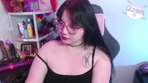 Snapshot of lilomoon69 chatting on January 20, 3:48 am Lilo online show from January 20, 3:48 am
