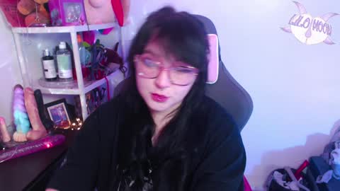 Snapshot of lilomoon69 chatting on January 15, 2:38 am Lilo online show from January 15, 2:38 am