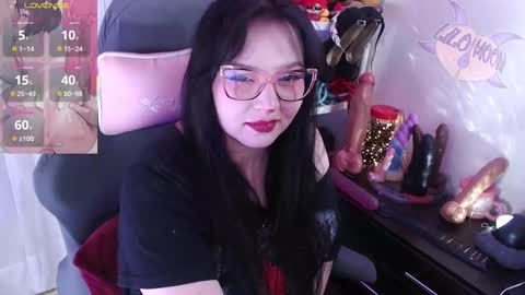 Snapshot of lilomoon69 chatting on September 29, 12:54 pm Lilo online show from September 29, 12:54 pm