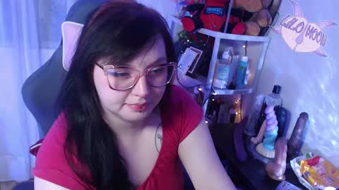 Snapshot of lilomoon69 chatting on February 28, 4:21 am Lilo online show from February 28, 4:21 am