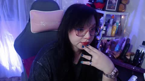 Snapshot of lilomoon69 chatting on February 2, 4:26 am Lilo online show from February 2, 4:26 am