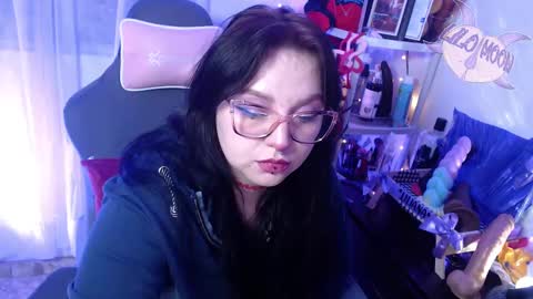 Snapshot of lilomoon69 chatting on February 17, 3:15 am Lilo online show from February 17, 3:15 am