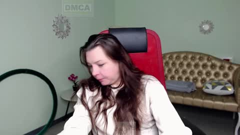 Snapshot of lily_flower7_ chatting on January 31, 4:03 am Lily online show from January 31, 4:03 am