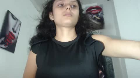 LILY online show from October 2, 7:52 pm