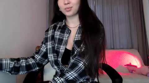 Snapshot of lily_litle chatting on October 30, 11:22 am Lily Litle online show from October 30, 11:22 am