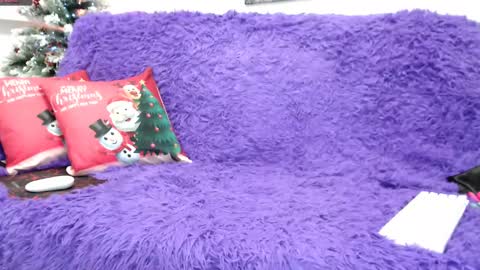 Snapshot of lily_litle chatting on January 9, 8:22 pm Lily Litle online show from January 9, 8:22 pm