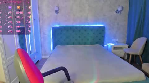 Elina  online show from November 24, 12:12 am