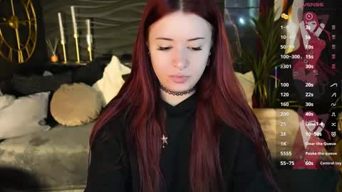 Lily online show from May 26, 7:08 am