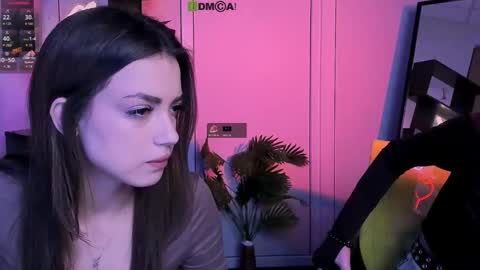 Lily online show from November 9, 7:54 pm