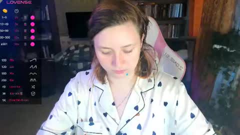 Alice online show from July 27, 5:32 pm