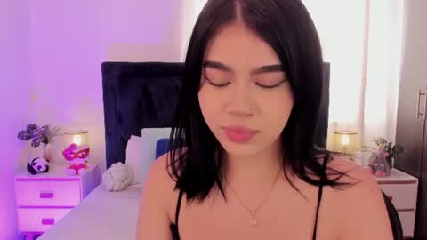 LilyWoodz online show from July 5, 2:23 pm
