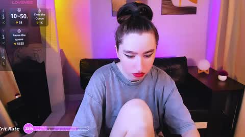 LILY online show from June 4, 7:13 am