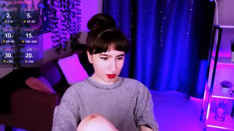 LILY online show from July 26, 4:04 pm