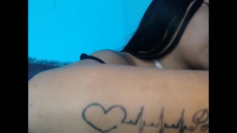 lilyjamesx online show from January 6, 5:38 pm