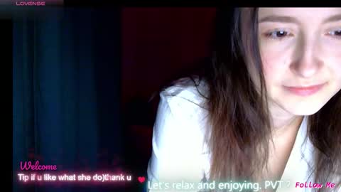 LilyXSky online show from November 13, 3:44 pm