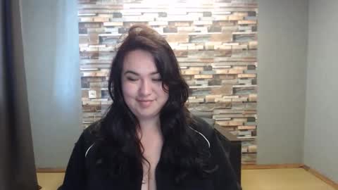 busty princess online show from May 16, 7:00 am