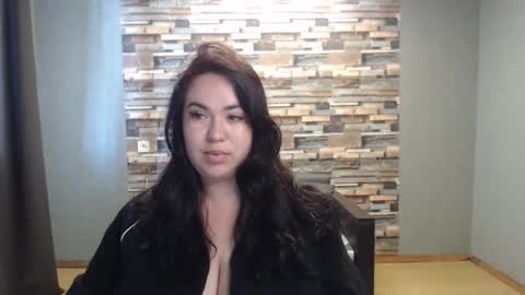 busty princess online show from May 16, 6:38 am