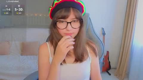 Lina online show from June 10, 2:00 am