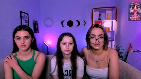 lina_fox12 online show from April 9, 1:38 pm